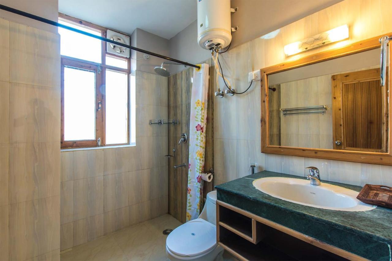 Orchard House By Vista Rooms Manāli Eksteriør bilde